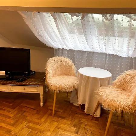 לינה וארוחת בוקר Le Chateau De Frankie Spas-saunas Grand-Reng