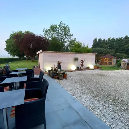 Le Chateau De Frankie Spas-saunas 3* Grand-Reng