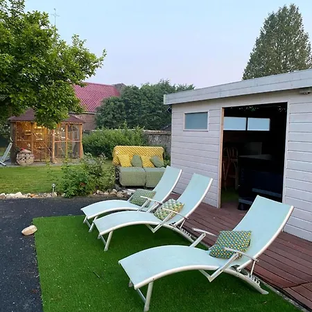 Le Chateau De Frankie Spas-saunas Bed & Breakfast Grand-Reng